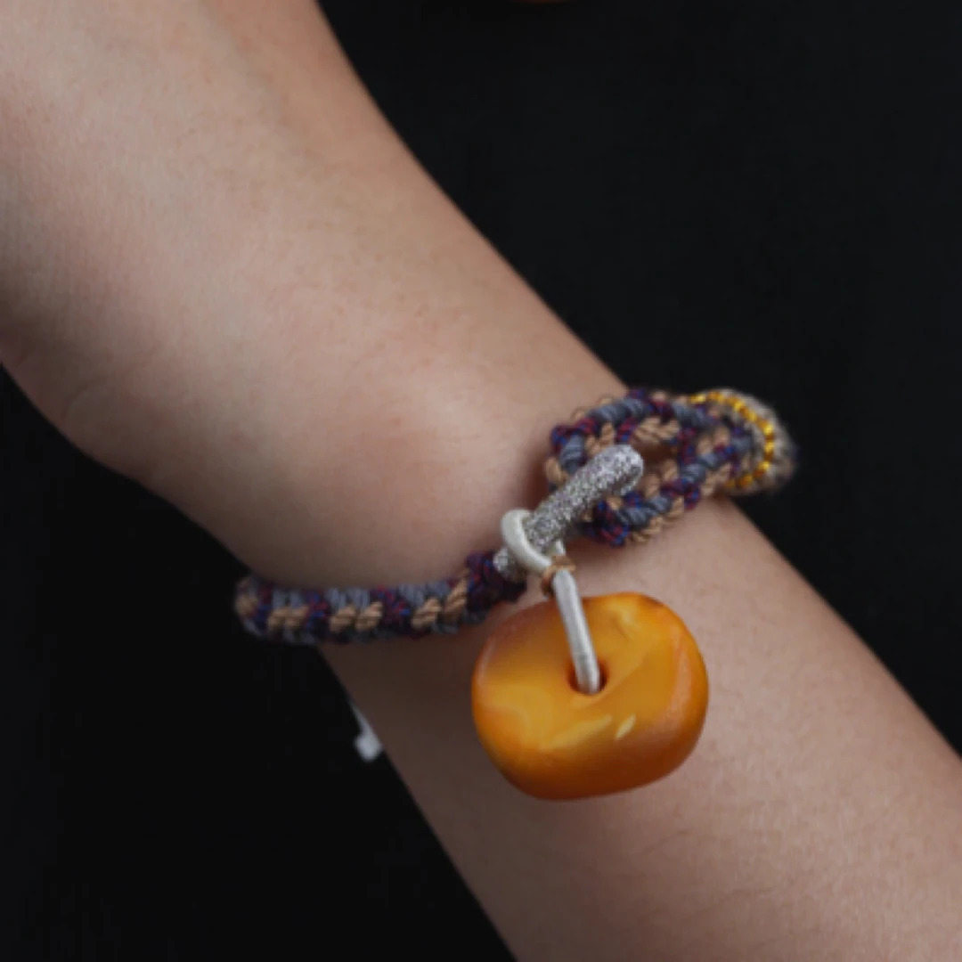 特价西亚老蜜蜡花蜡女款手绳