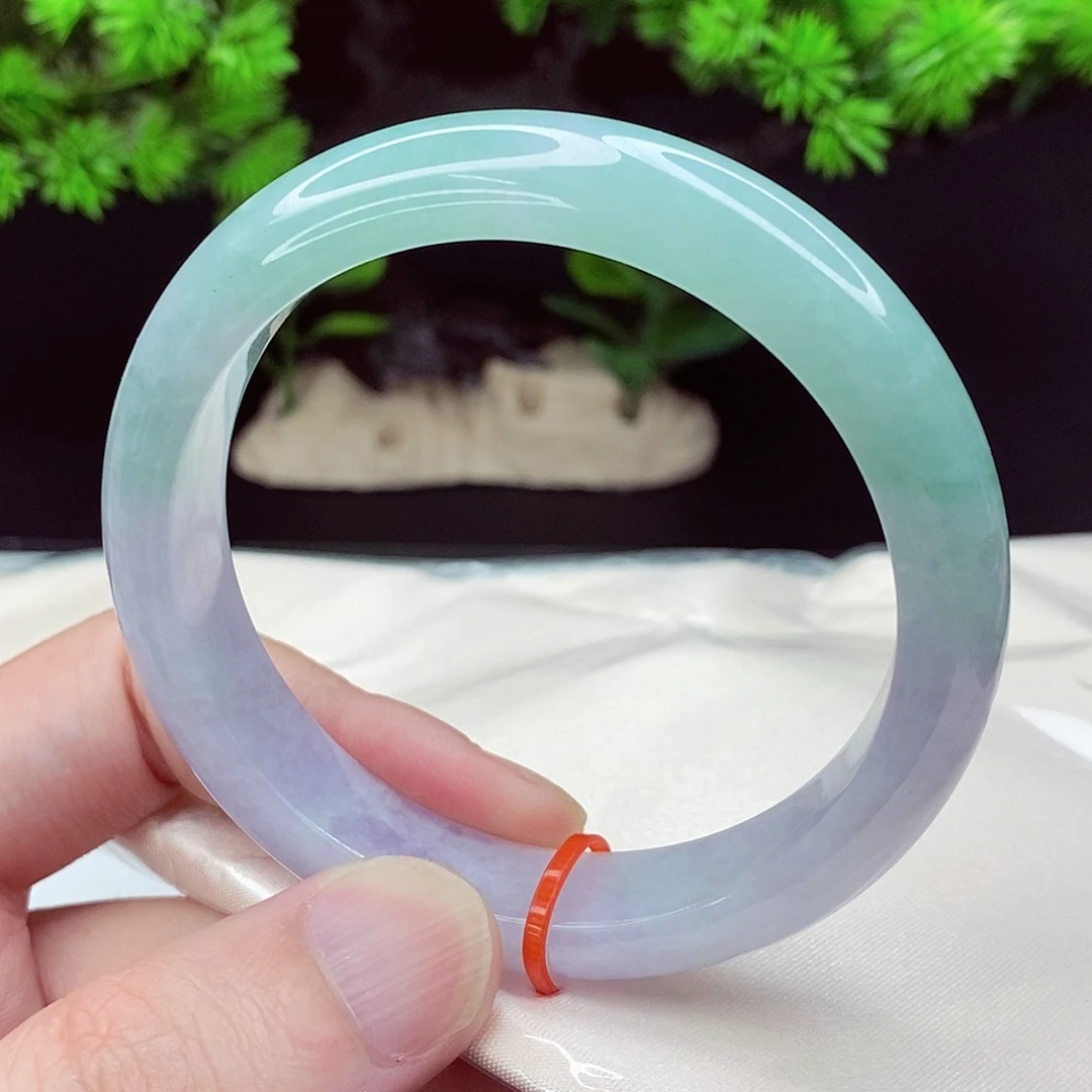 翡翠未镶嵌手镯58圈