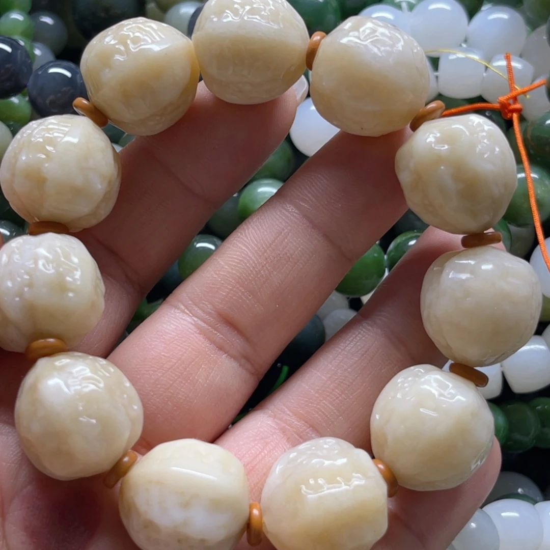 和田玉手链未镶嵌