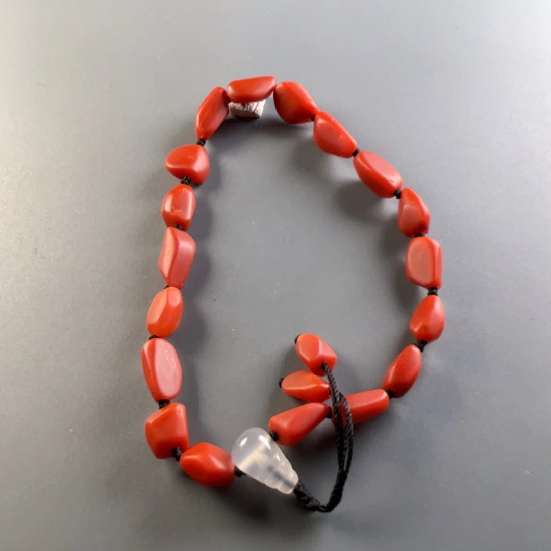 南红玛瑙未镶嵌天然原矿东山五岔路随形手持