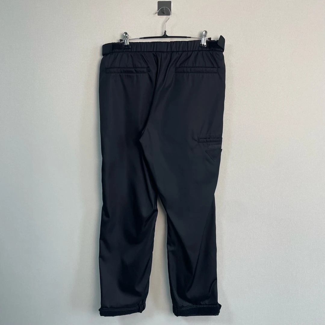 未使用 Prada/普拉达 经典尼龙三角标长裤/46码/全新带吊/价7900