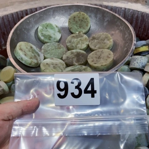 【闪购商品】蛇纹石玉珠宝半成品未镶嵌