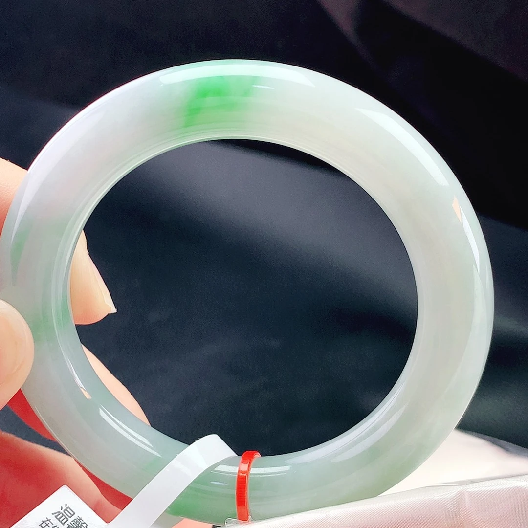 未镶嵌手镯翡翠56胖