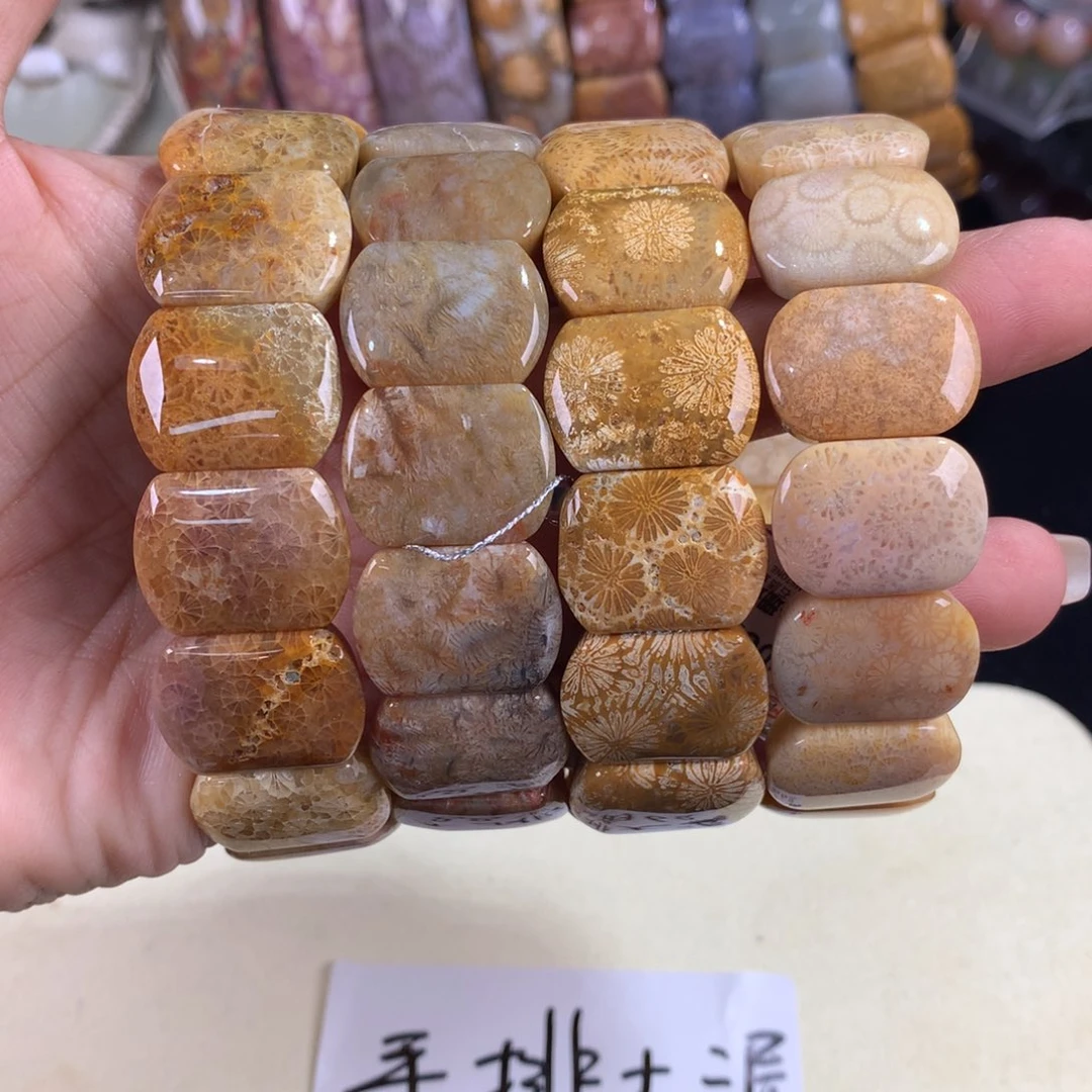 硅化珊瑚（珊瑚玉）未镶嵌吊坠(赠链)16号手排88漏68米一条可挑哦