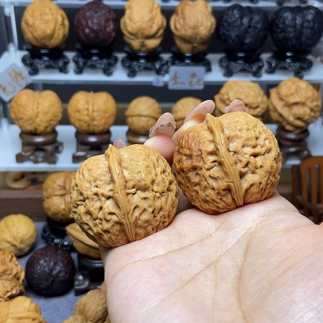 文玩核桃把件13…………41mm