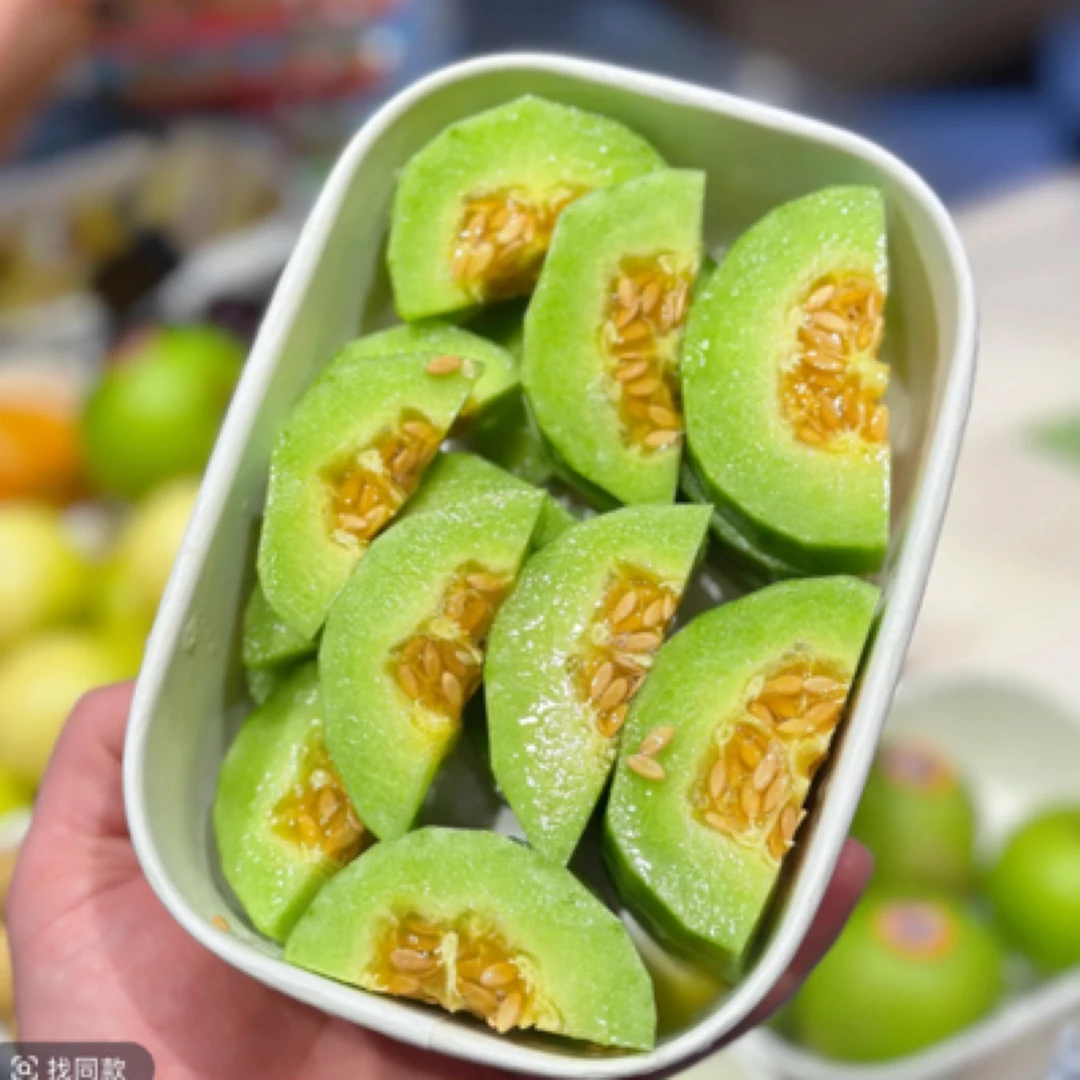 羊角蜜果切15元/份（不低于300g）