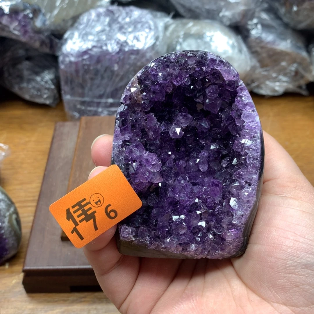 水晶大型摆件（非配饰）未镶嵌