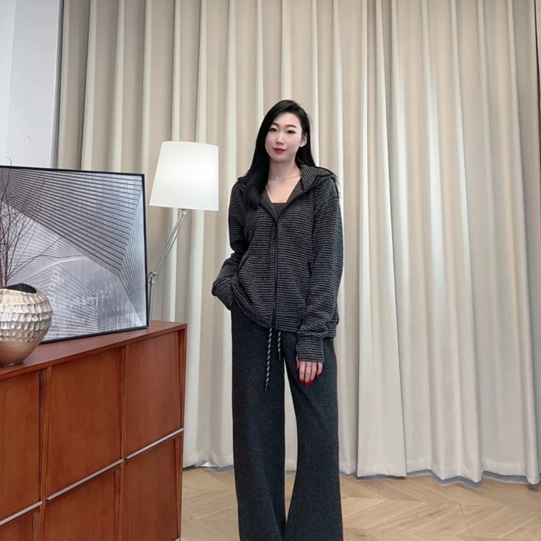 【若若美】X-1976华绒条纹连帽外套显瘦绒感慵懒风拉链衫冬季上衣