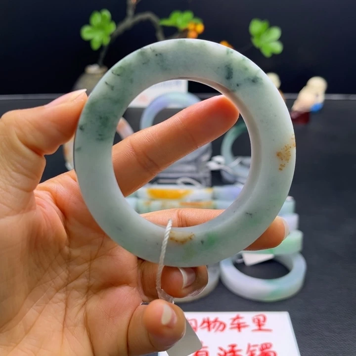 定制翡翠翡翠未镶嵌弓*