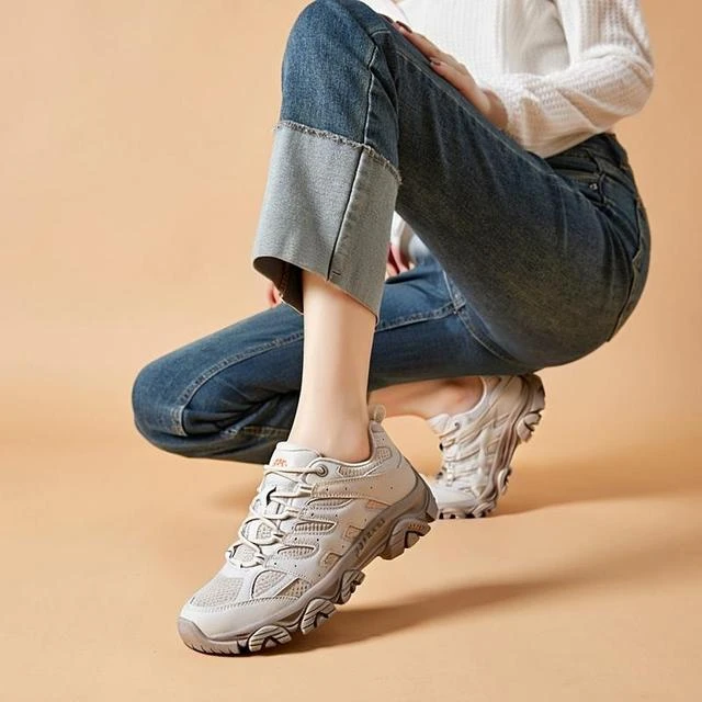 官方正品骆驼动感鞋户外轻量化徒步登山男女款网面防滑透气运动鞋