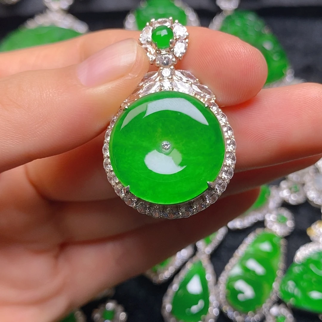 翡翠银S925镶嵌颈饰