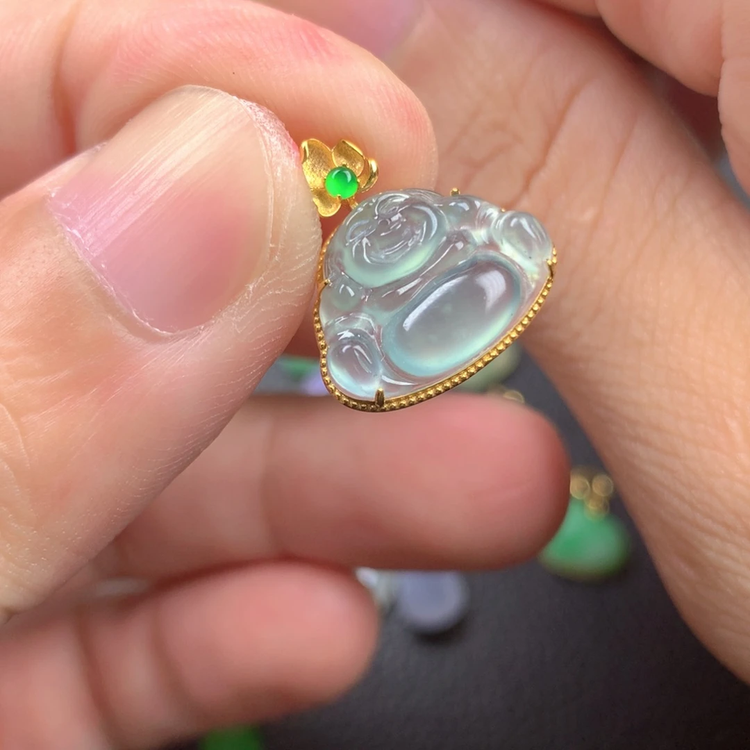 【闪购商品】颈饰18K金镶嵌翡翠小*呀翡翠