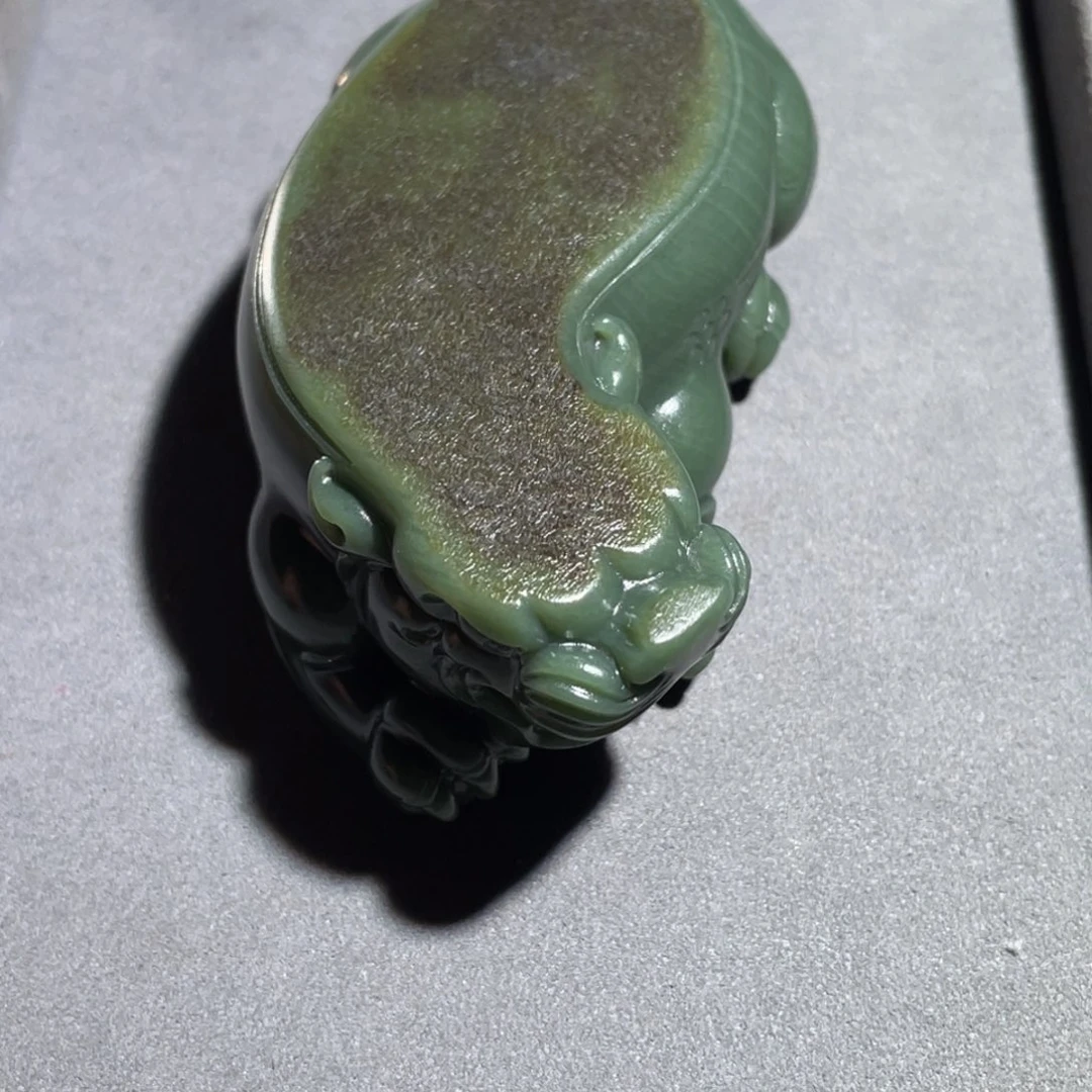 和田玉未镶嵌把件龙****5