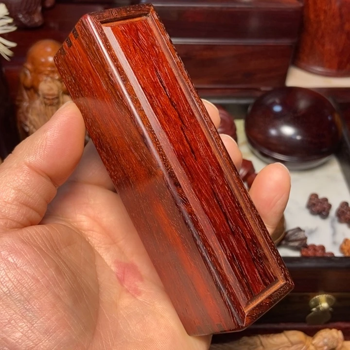檀香紫檀（小叶紫檀）章料盒