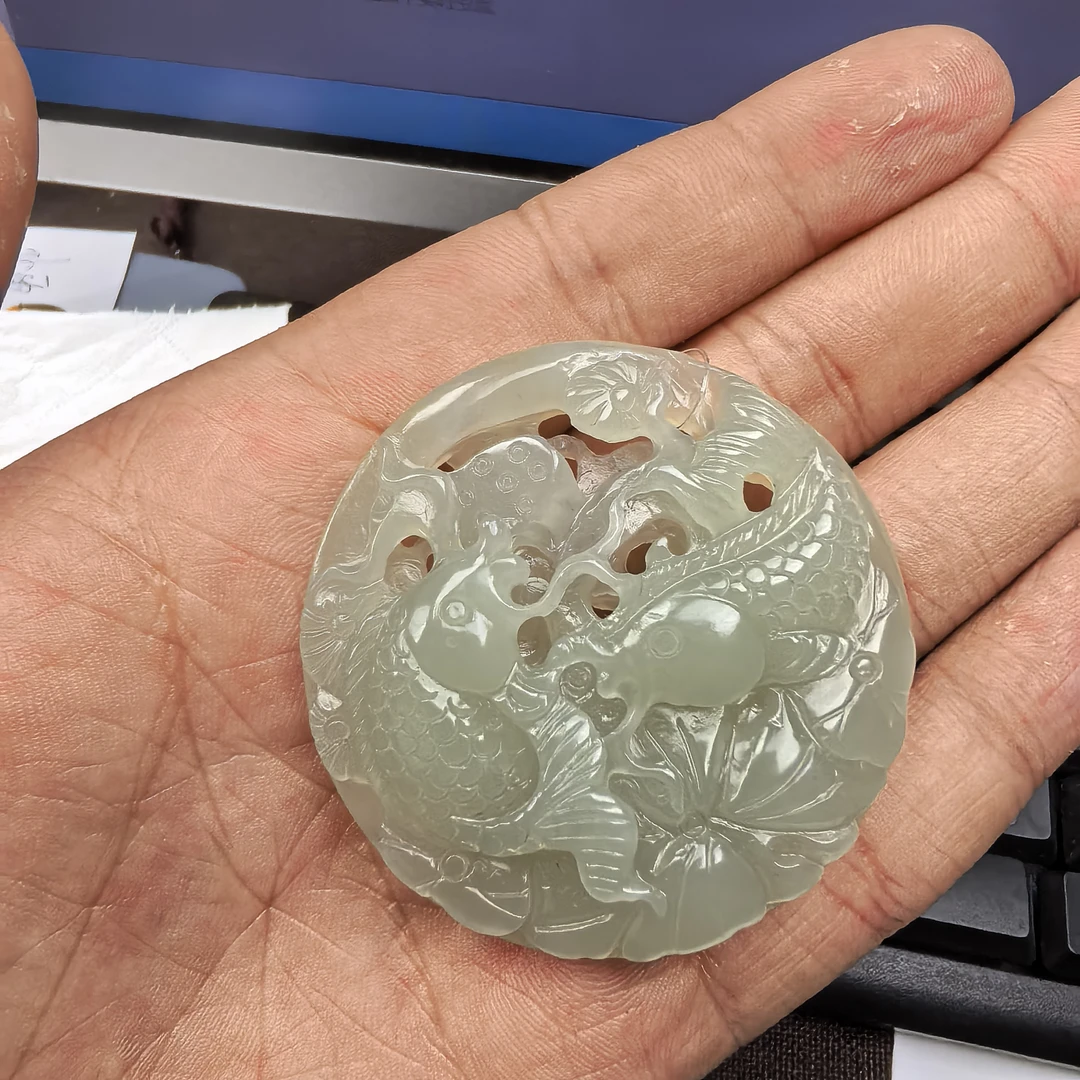 天然和田玉鱼戏莲多样性发货
