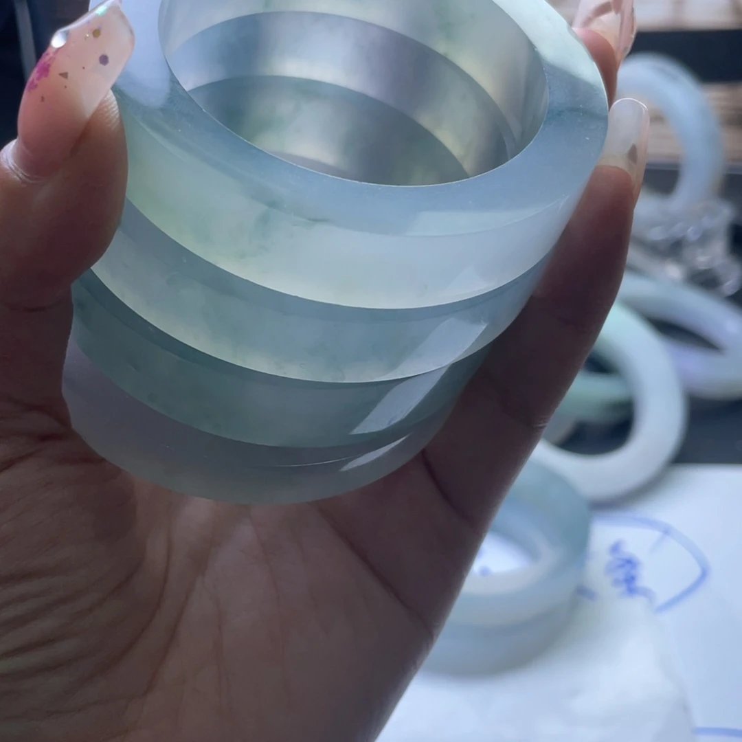 定制翡翠缅A翡翠未镶嵌冰飘花定金