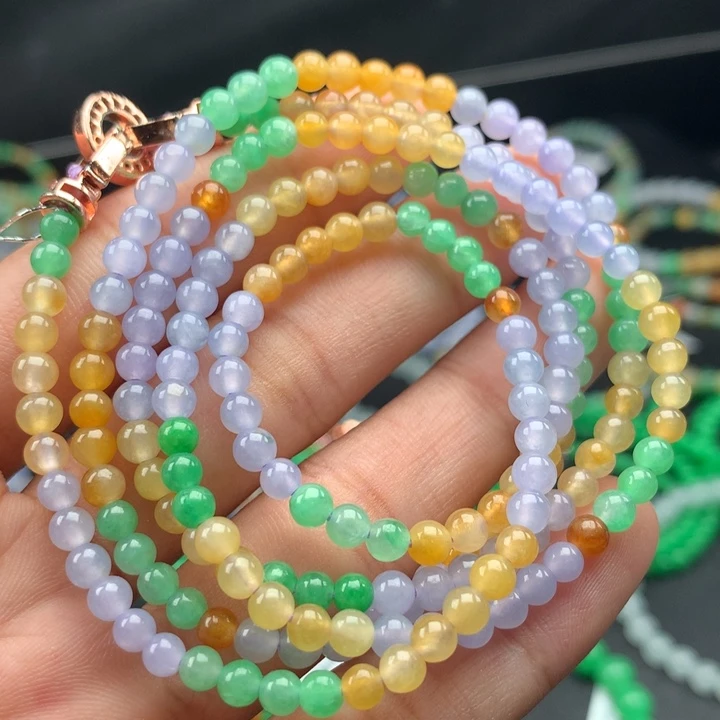 翡翠手镯未镶嵌卡