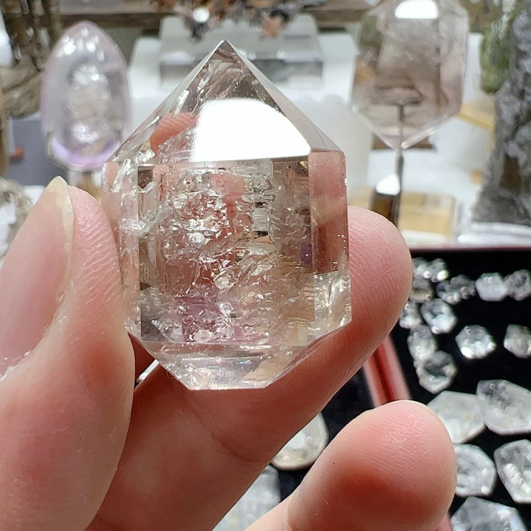 石材冠*电路板纹的水胆