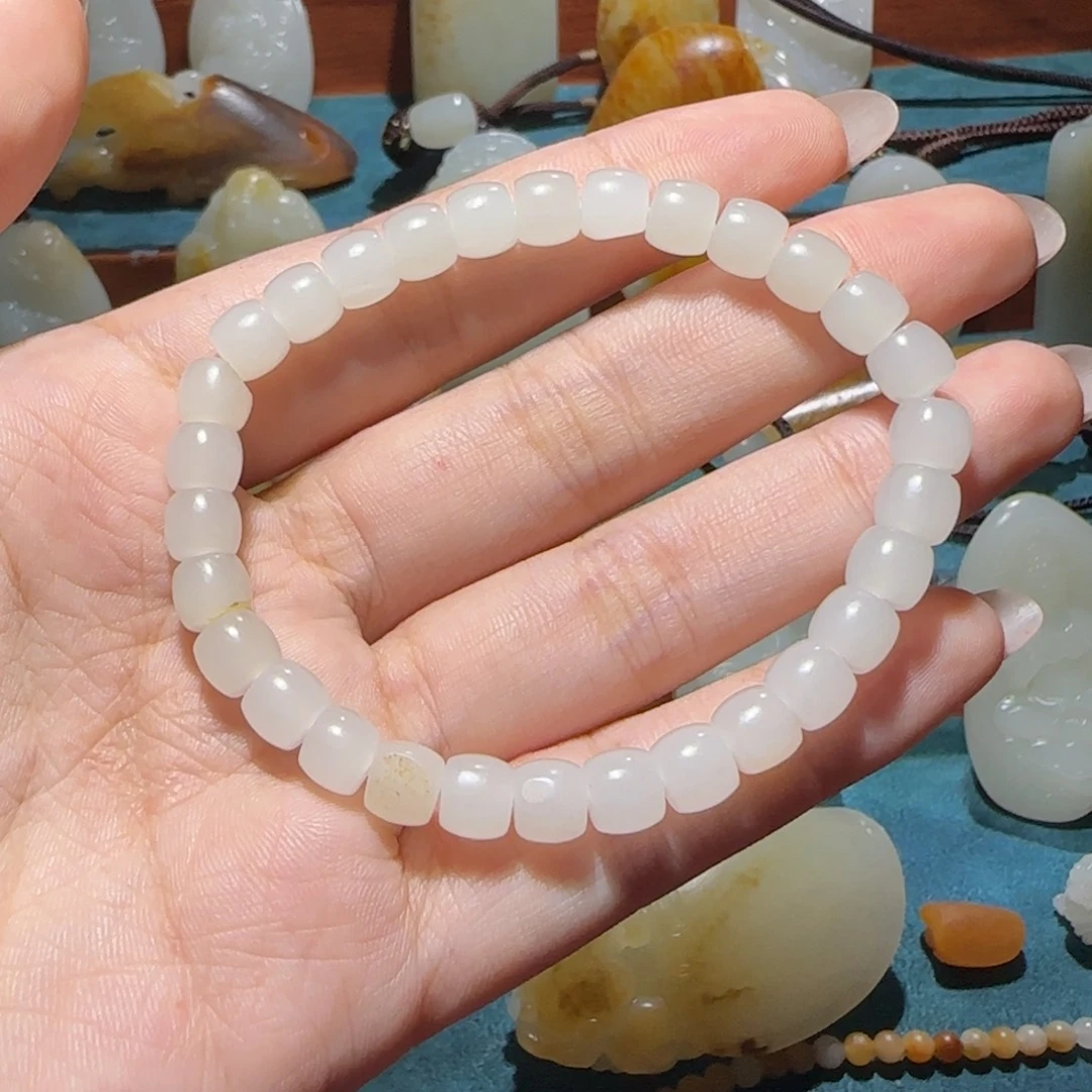 用***9手链未镶嵌和田玉