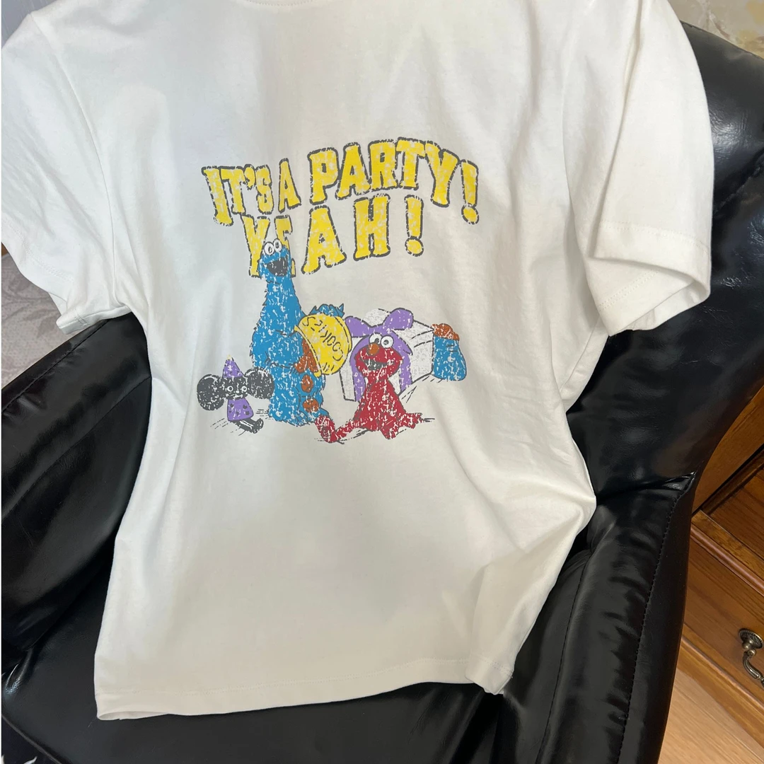 芝麻街印花白色短袖纯棉时尚百搭休闲春夏宽松半袖圆领