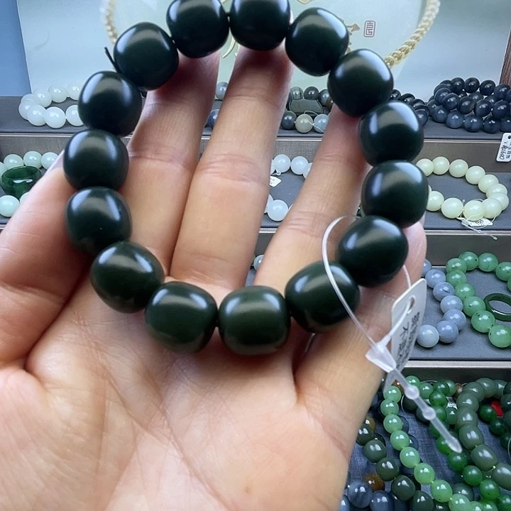 和田玉未镶嵌手链