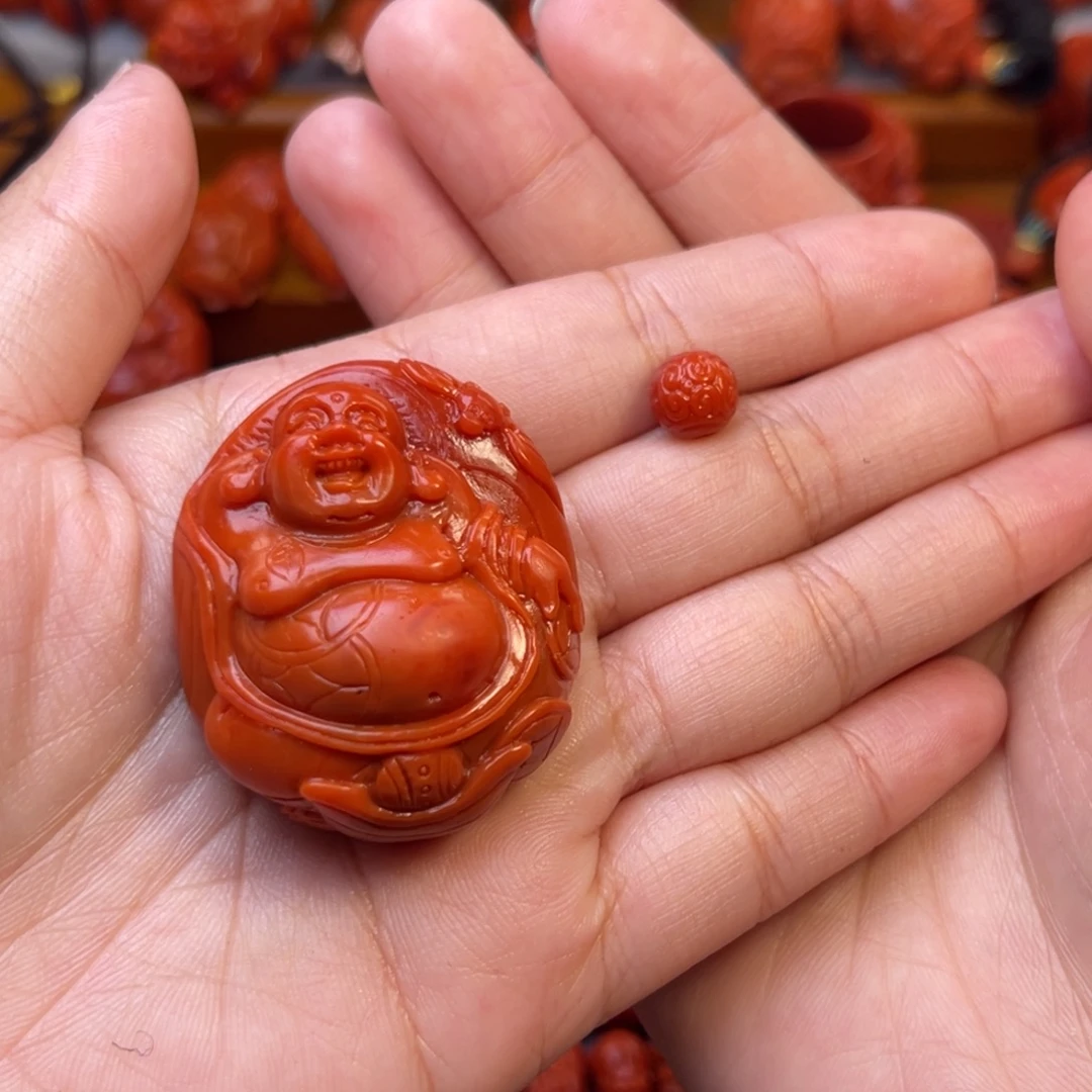 敬***缘南红玛瑙未镶嵌川料瓦西佛公吊坠