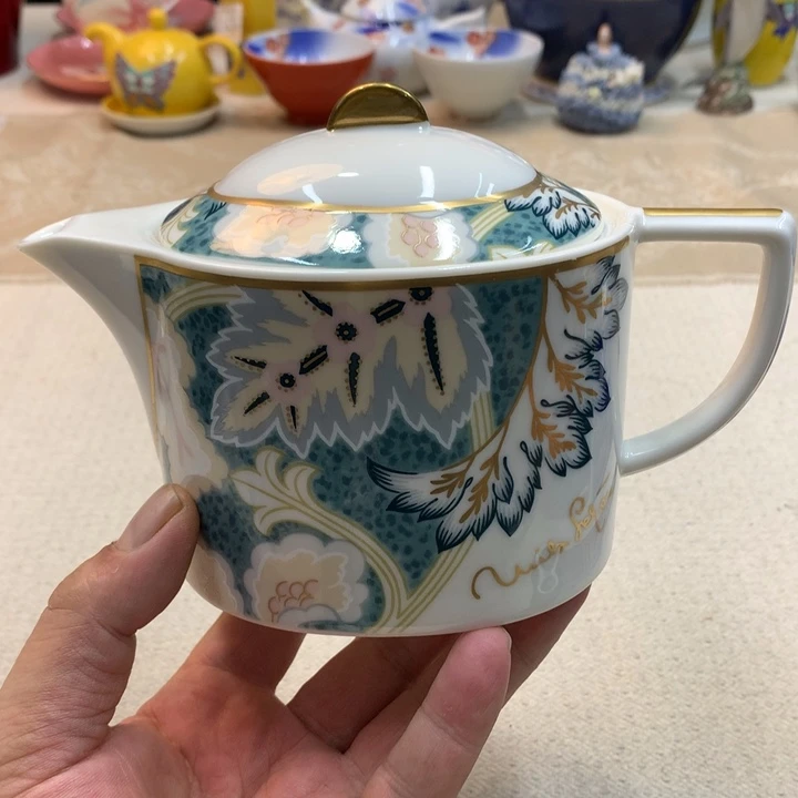 瓷片哈哈哈哈哈哈