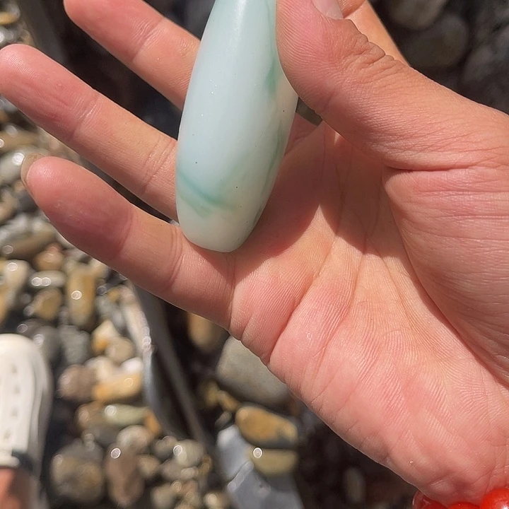 未镶嵌和田玉（糖玉）珠宝奇石