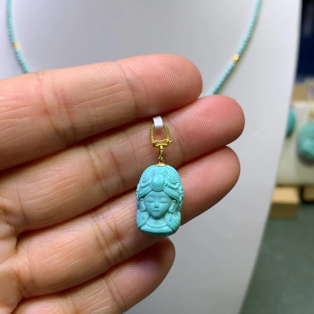 绿松石吊坠18K金镶嵌