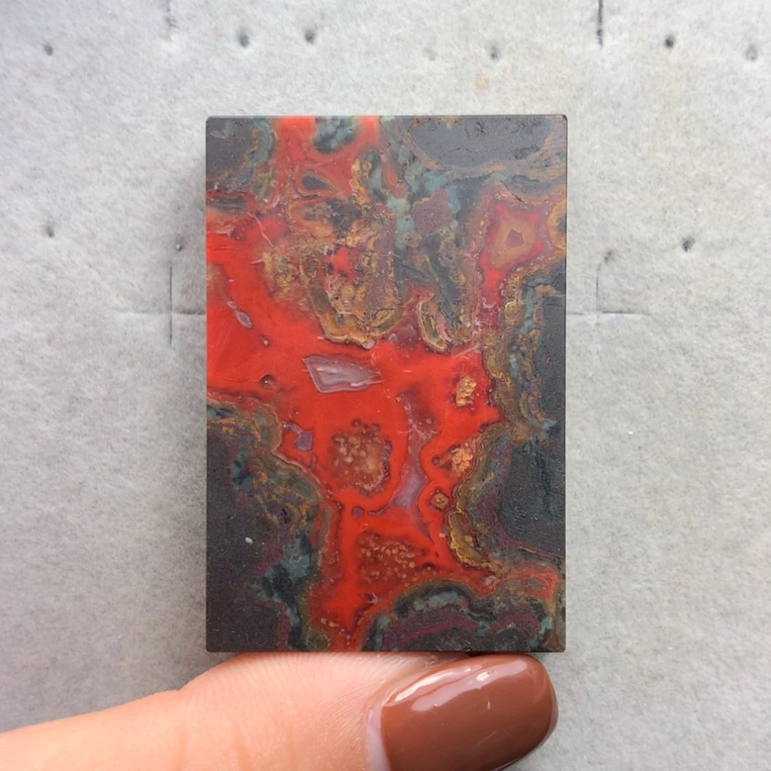 【闪购商品】未镶嵌无事牌南红玛瑙