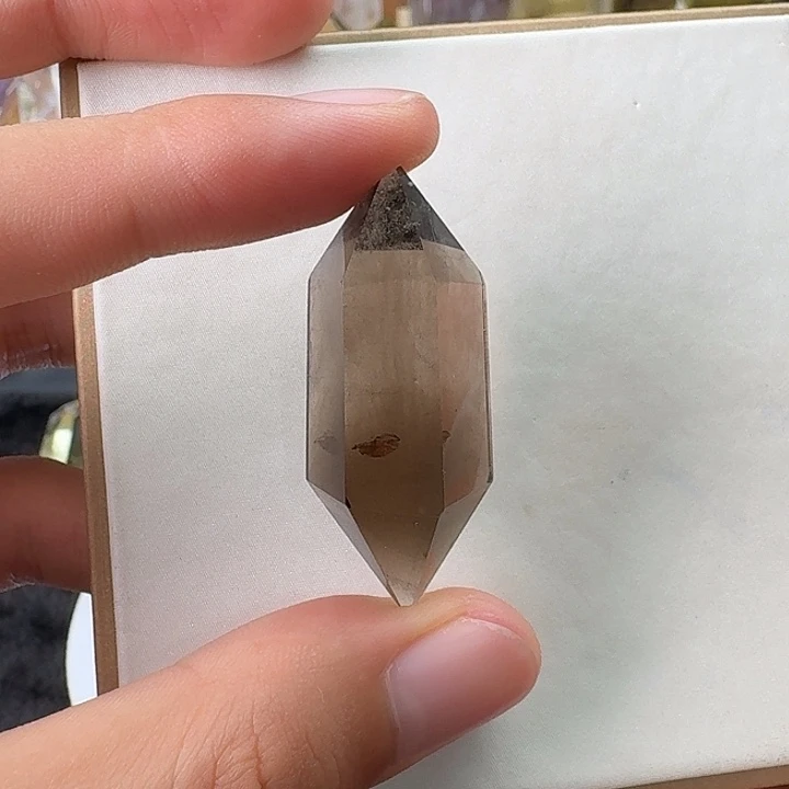 未镶嵌珠宝半成品水晶茶晶