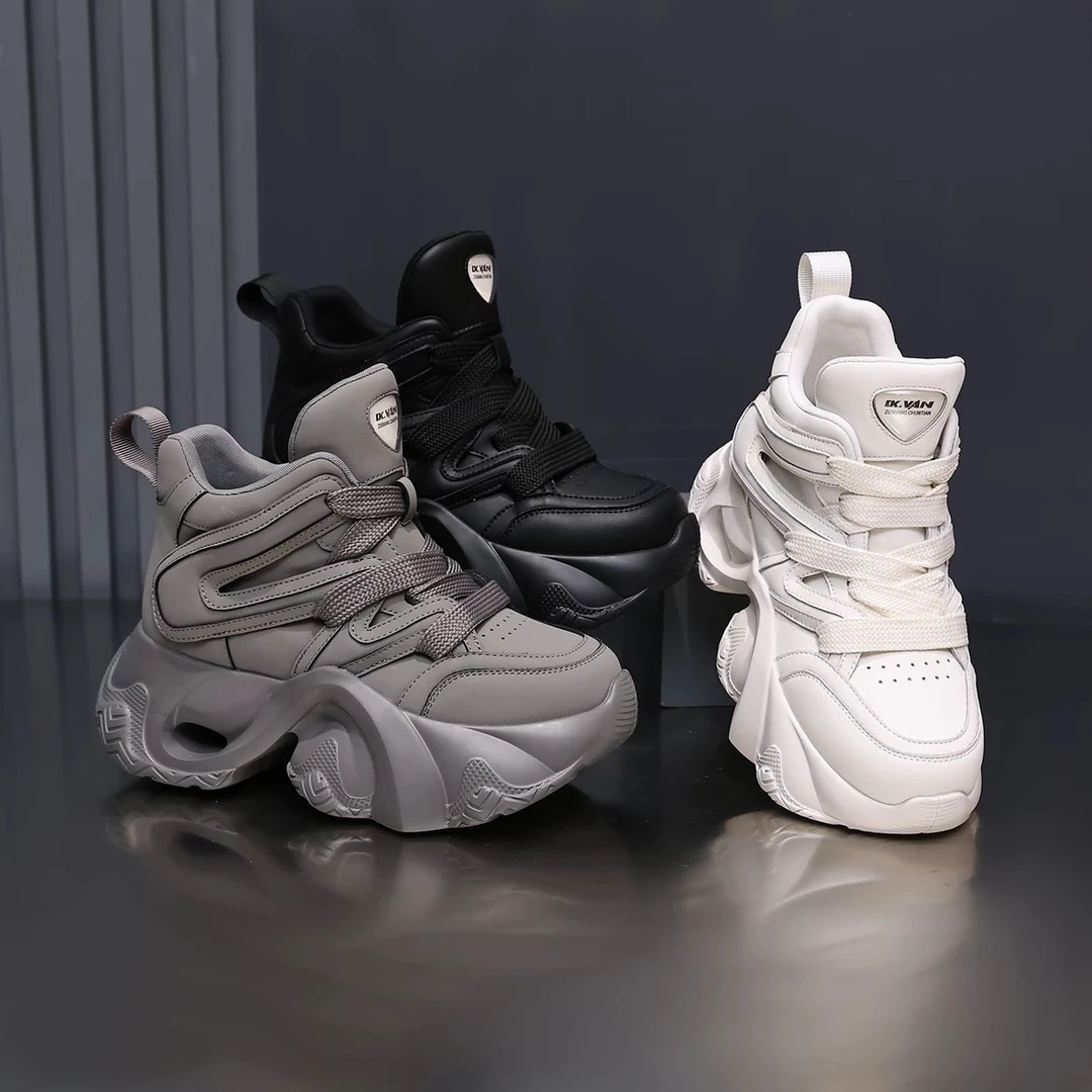 2025年超火秋季新款百搭休闲女增高网红松糕厚底老爹鞋潮鞋