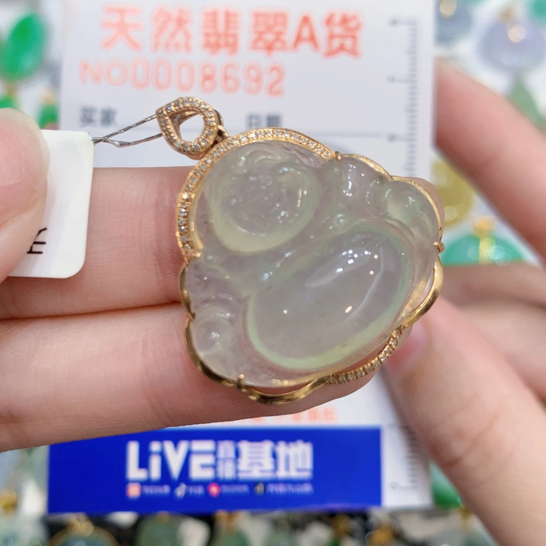 颈饰18K金镶嵌翡翠佛公