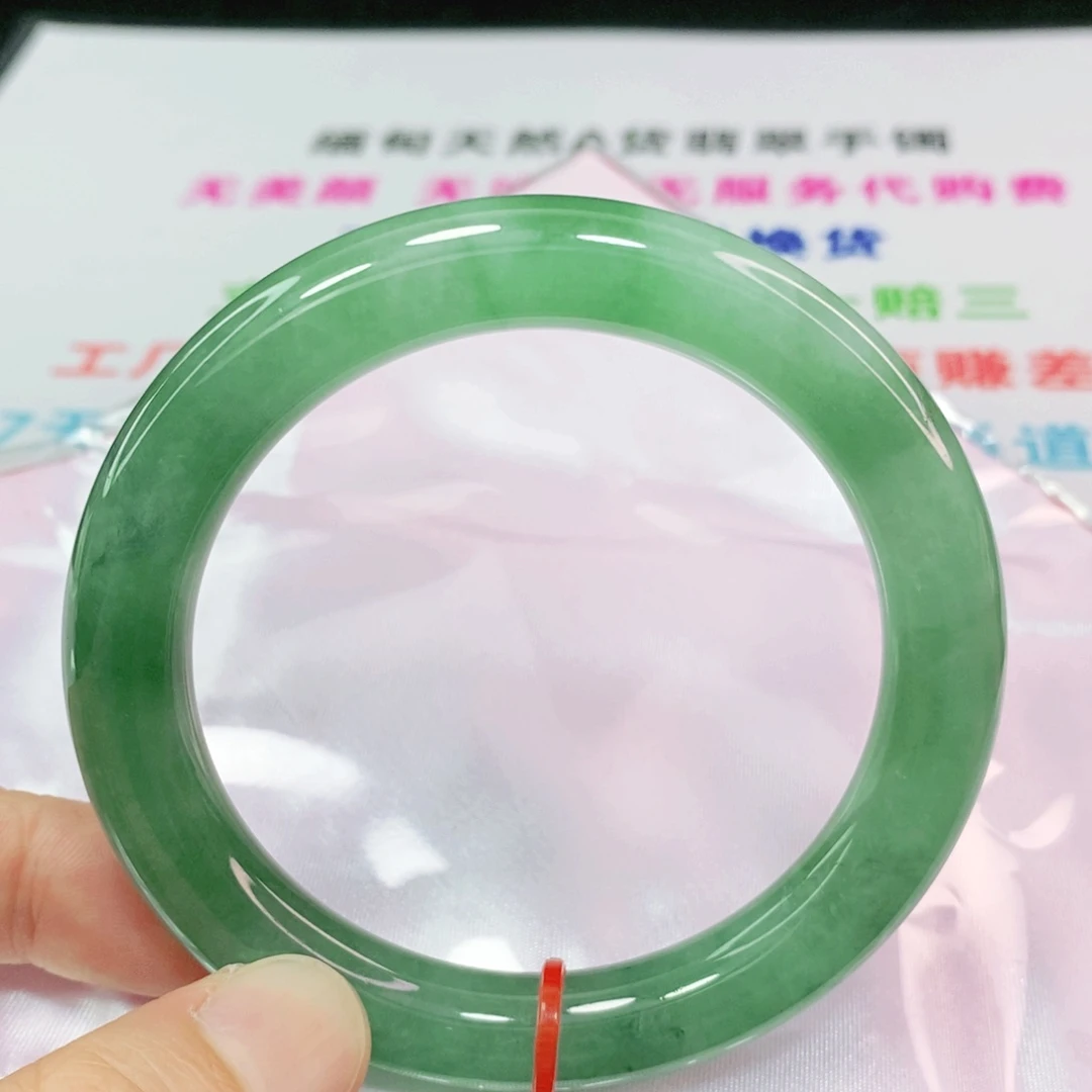 翡翠手镯未镶嵌58-59圈口圆条
