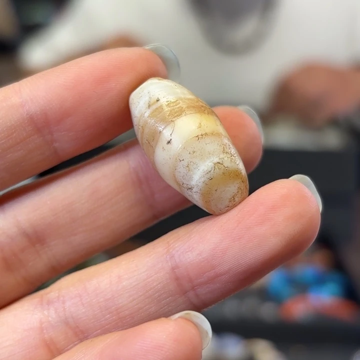 未镶嵌颈饰玛瑙/玉髓