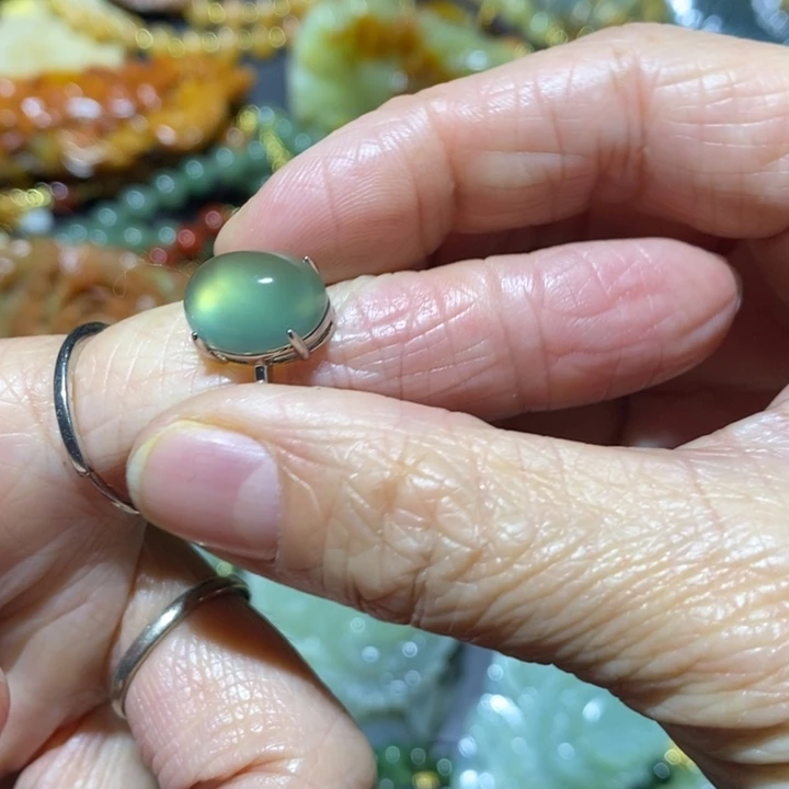 岫玉岫玊吊坠未镶嵌