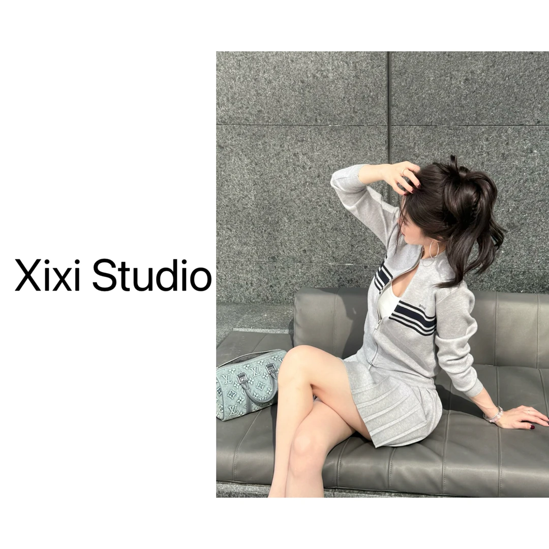 【西西】撞色针织毛衣开衫+半裙套装