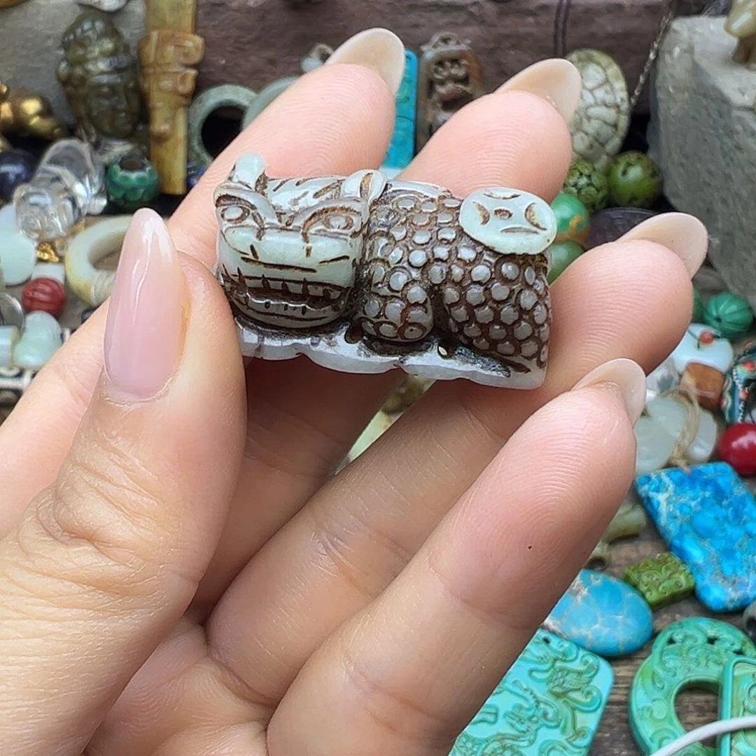 未镶嵌颈饰玛瑙/玉髓