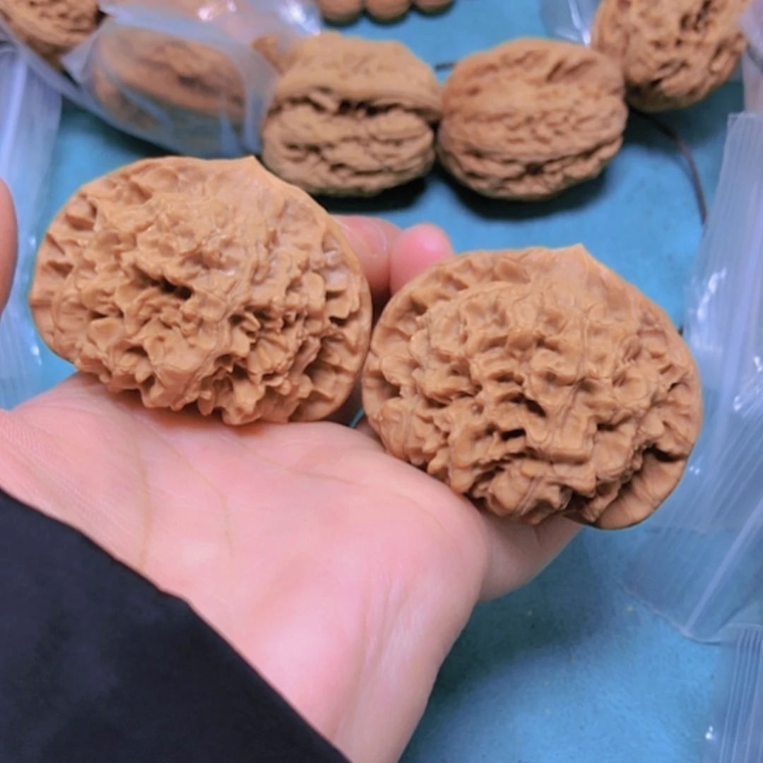 【闪购商品】摆件核桃51官帽有修