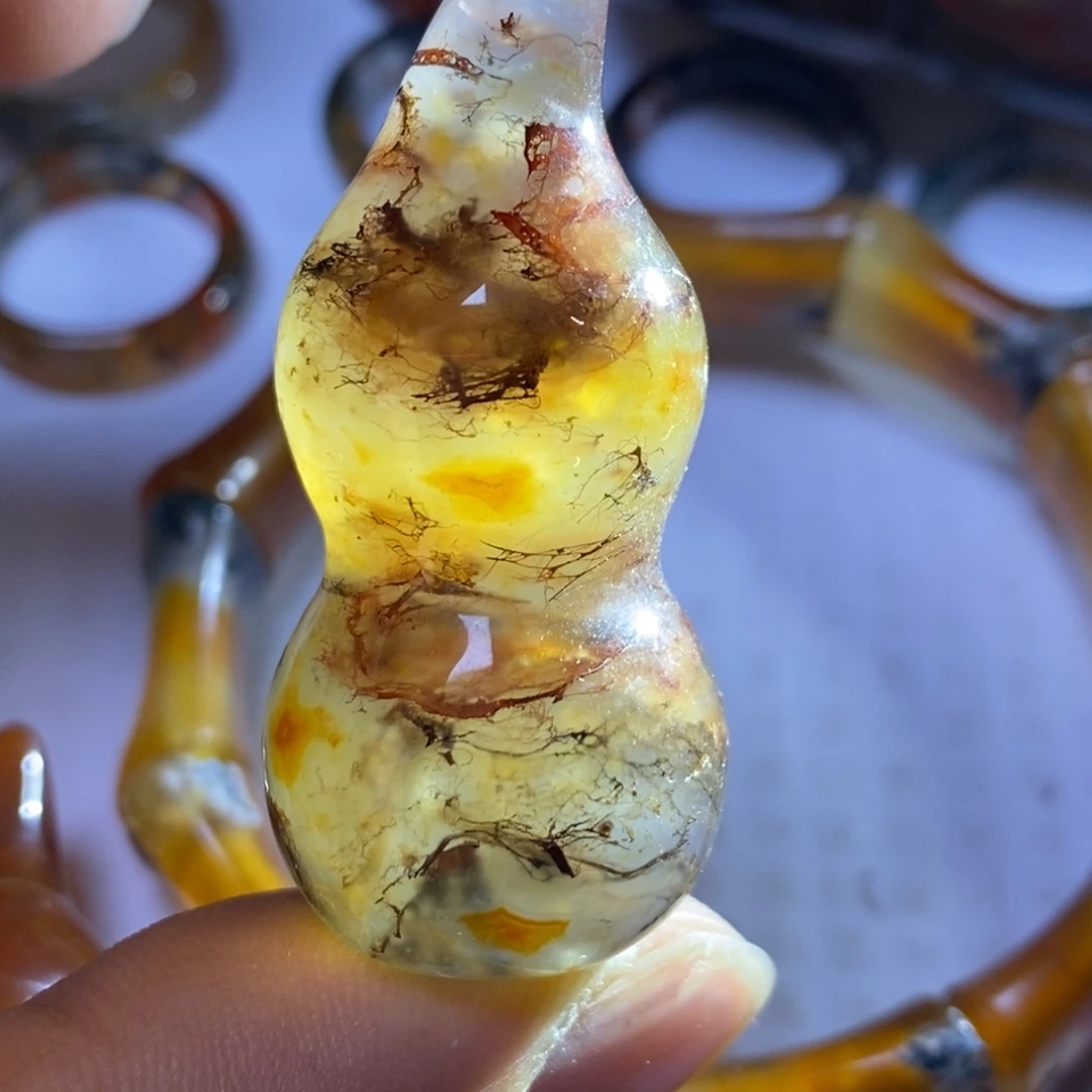 玛瑙/玉髓吊坠(赠链)未镶嵌颖*