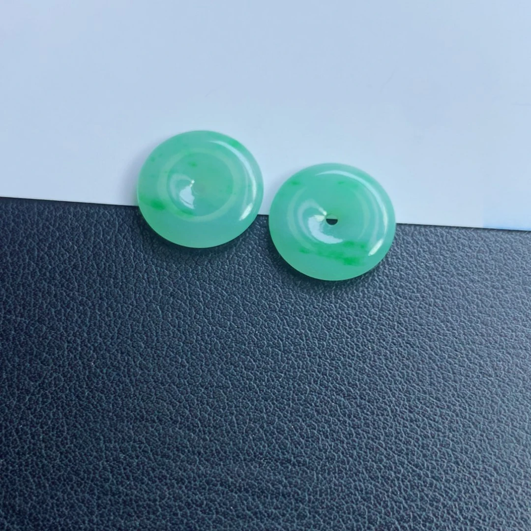 颈饰未镶嵌翡翠平安扣耳坠