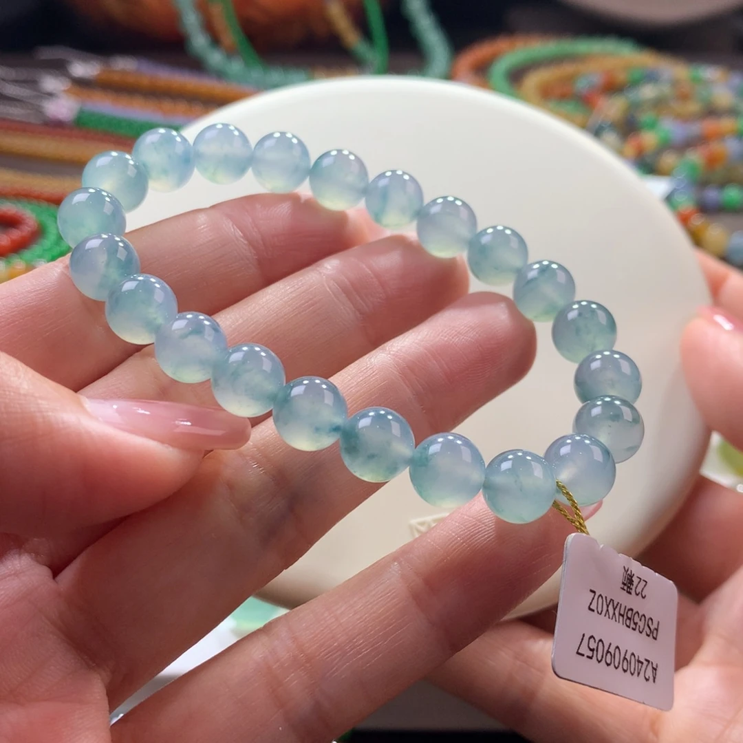 翡翠未镶嵌手链冰蓝飘花卡8.4