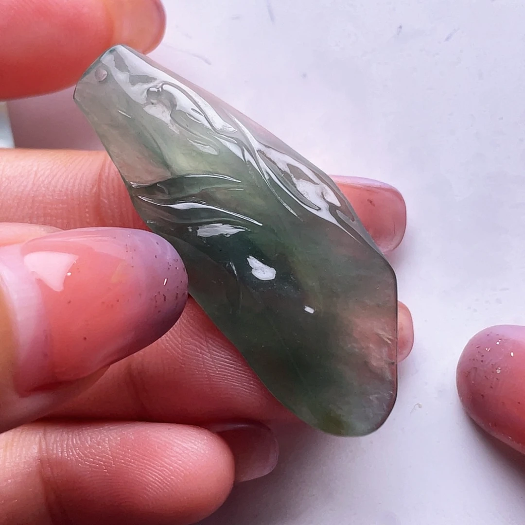 定制翡翠未镶嵌韭*天然