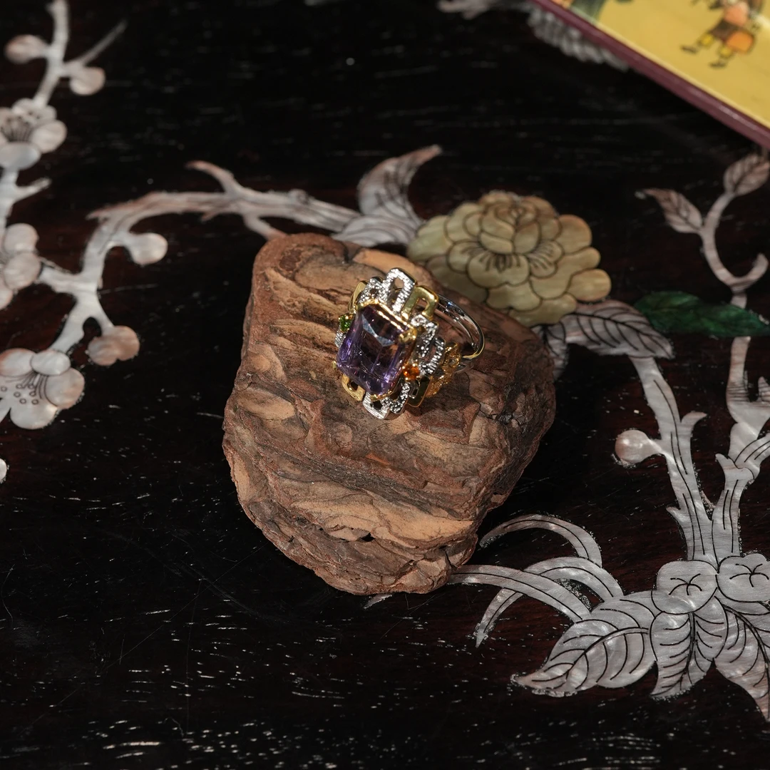 2.13香港王老板-水晶镶嵌戒指5y251