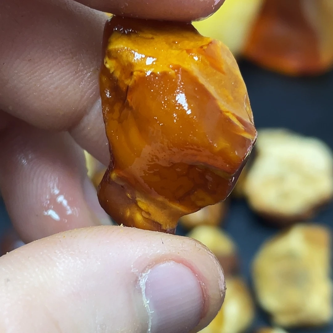 定制琥珀未镶嵌定制