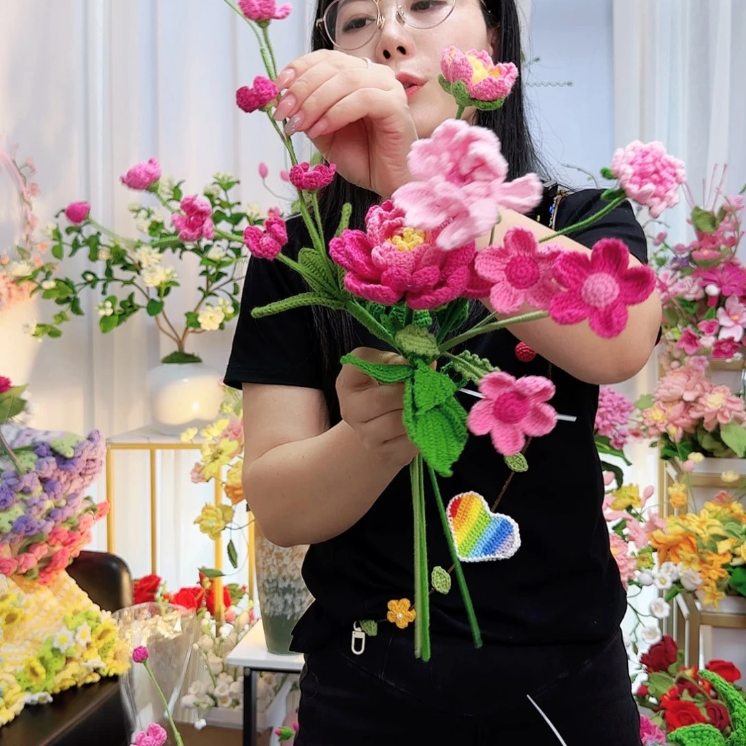 莱赛尔纤维棉手工钩织花束