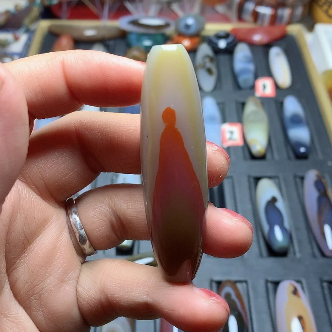 玛瑙/玉髓颈饰未镶嵌B***雨