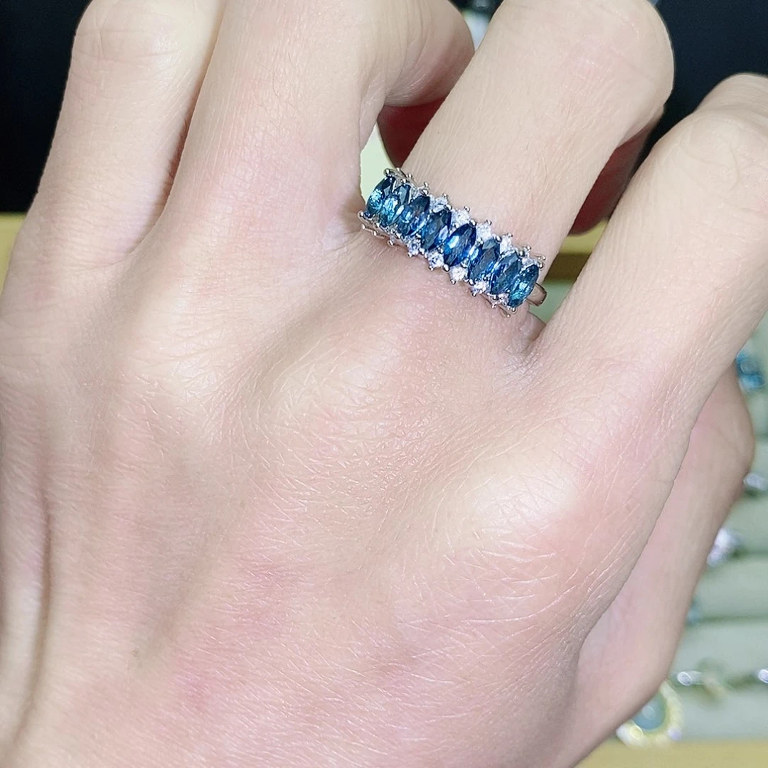 未镶嵌戒指托帕石