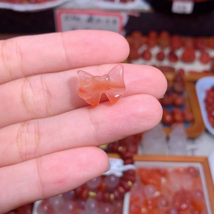 南红玛瑙未镶嵌南红蝴蝶结