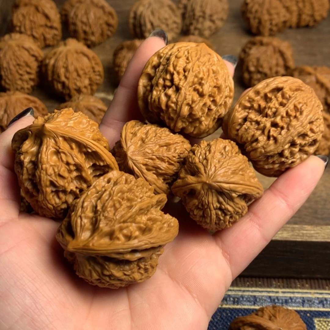 【闪购商品】文玩核桃吊坠张*野生三对